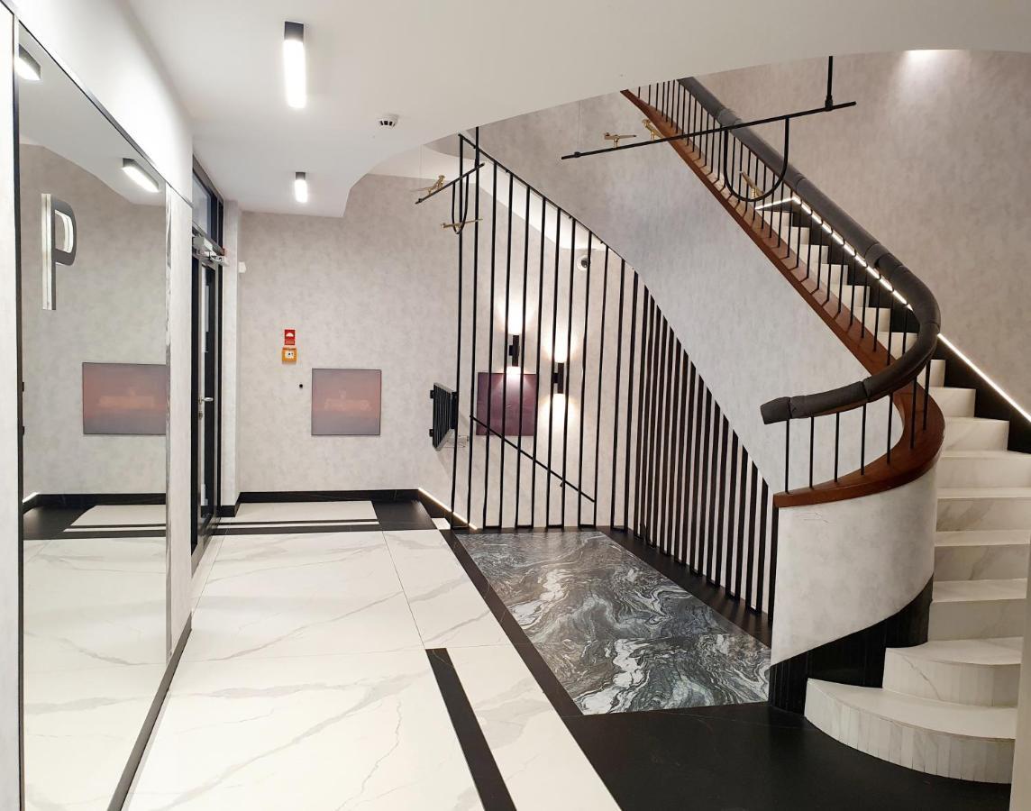 Plac Unii - Baltic Sands Premium * Gdynia